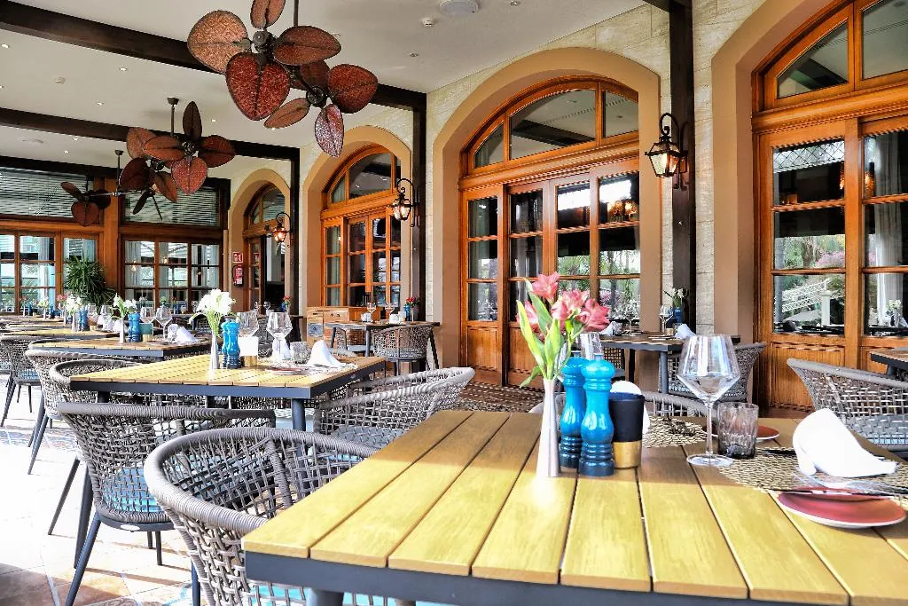 Restaurant, Lindner Mallorca Portals Nous, part of JdV Hyatt, Majorca