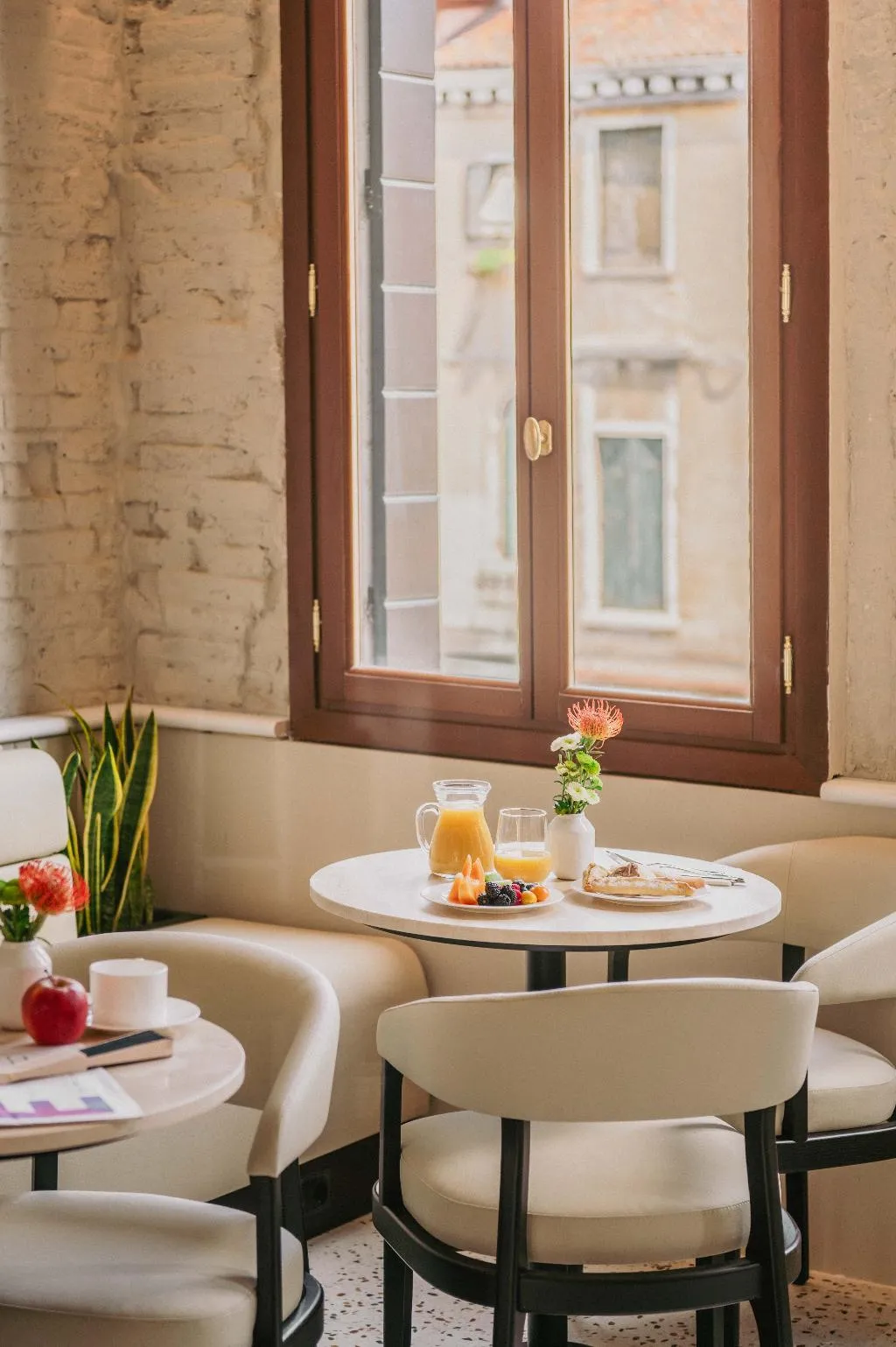 Restaurant, Rimon Place - The Kosher House, Venice