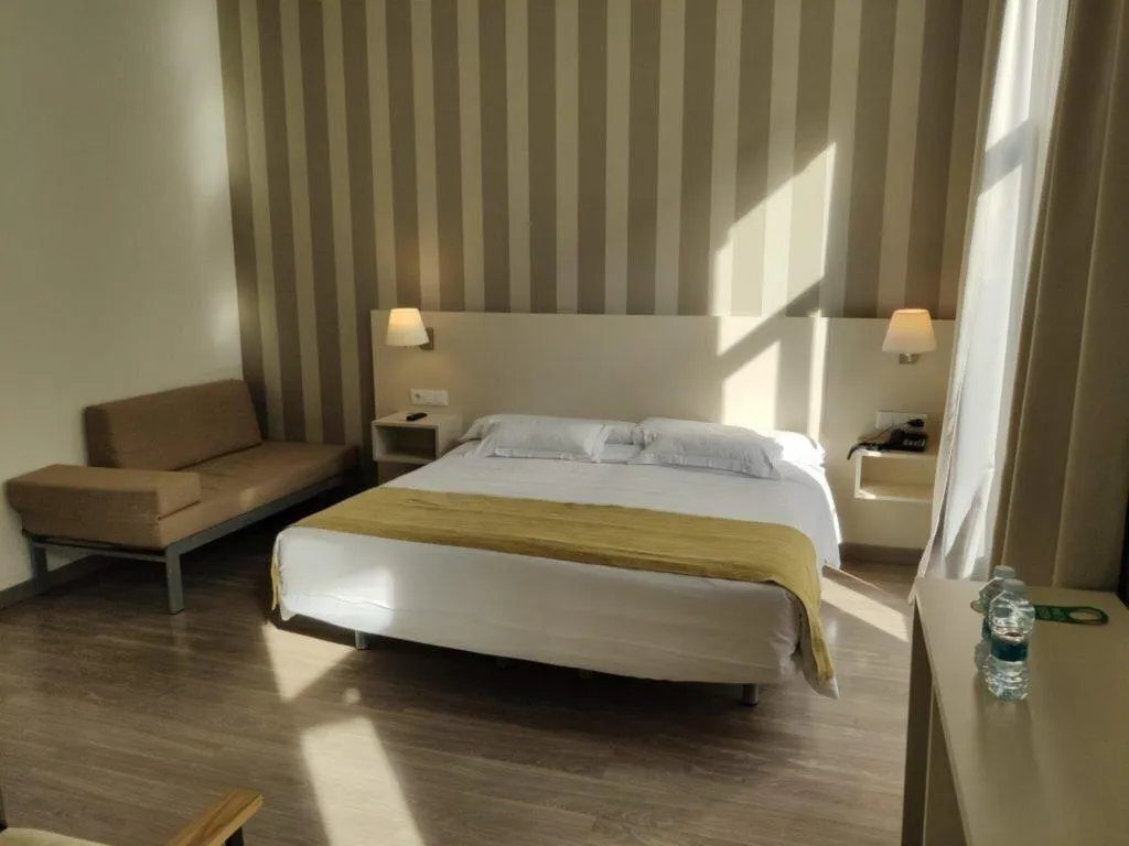 STUDIO DELUXE Room, San Lorenzo Boutique Hotel, Valencia