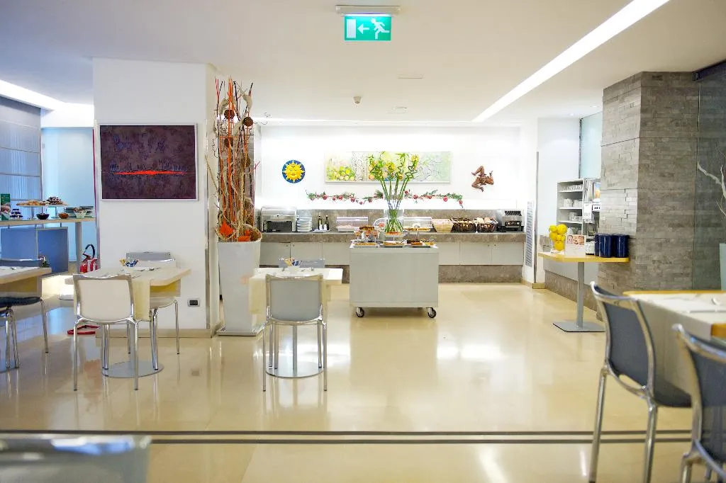 Restaurant, Mercure Palermo Centro, Palermo