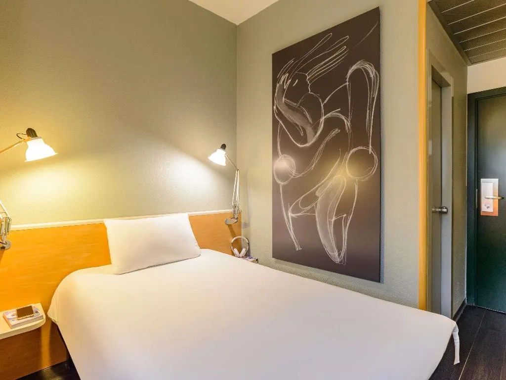 SINGLE STANDARD Room, Ibis Milano Centro, Milan
