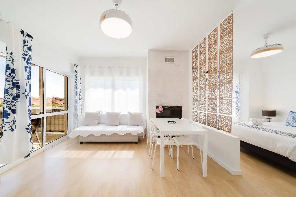 QUADRUPLE COMFORT Room, Villa Paraiso Da Caparica, Lisbon