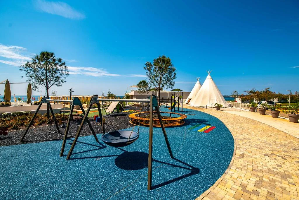Sports and Entertainment, Arena Grand Kazela Camping Homes, Istria