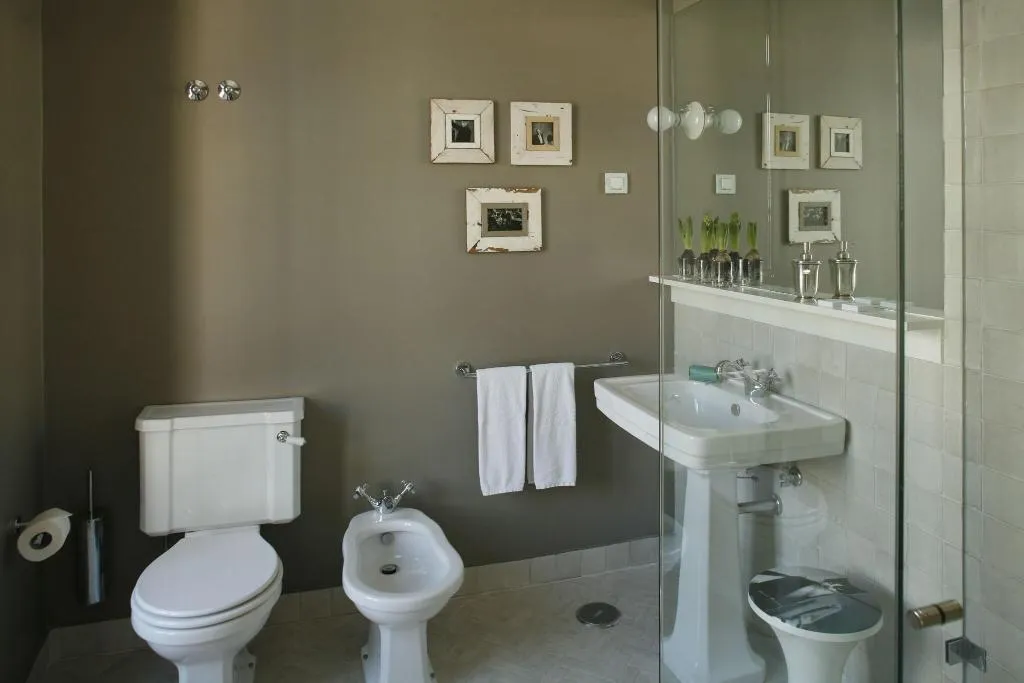 Room, Casa Das Janelas Com Vista, Lisbon