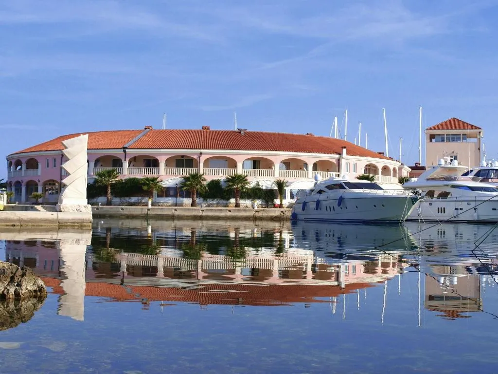 General view, MArina Frapa hotel Kopno, Split