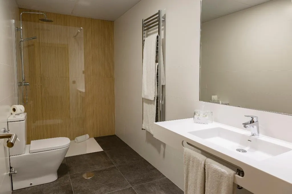 TWIN WITH TERRACE Room, Zentral Mayoral, Madrid