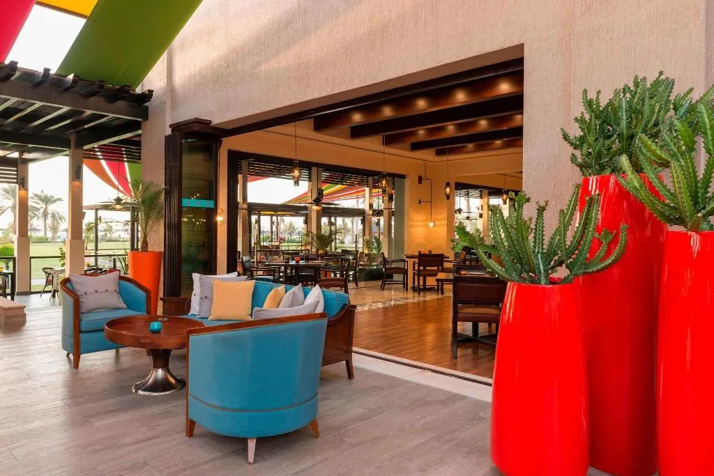 Restaurant, Le Royal Meridien Beach Resort and Spa, Dubai