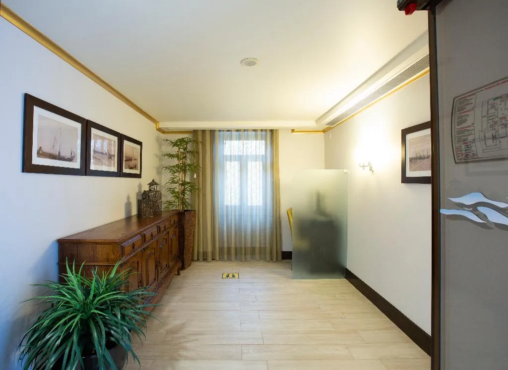 Lobby, Veneza Hotel, Porto