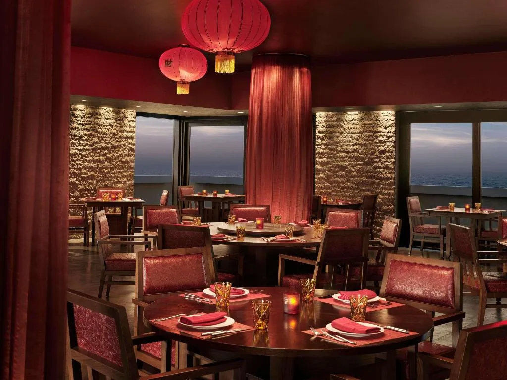 Restaurant, Sofitel Dubai The Palm, Dubai