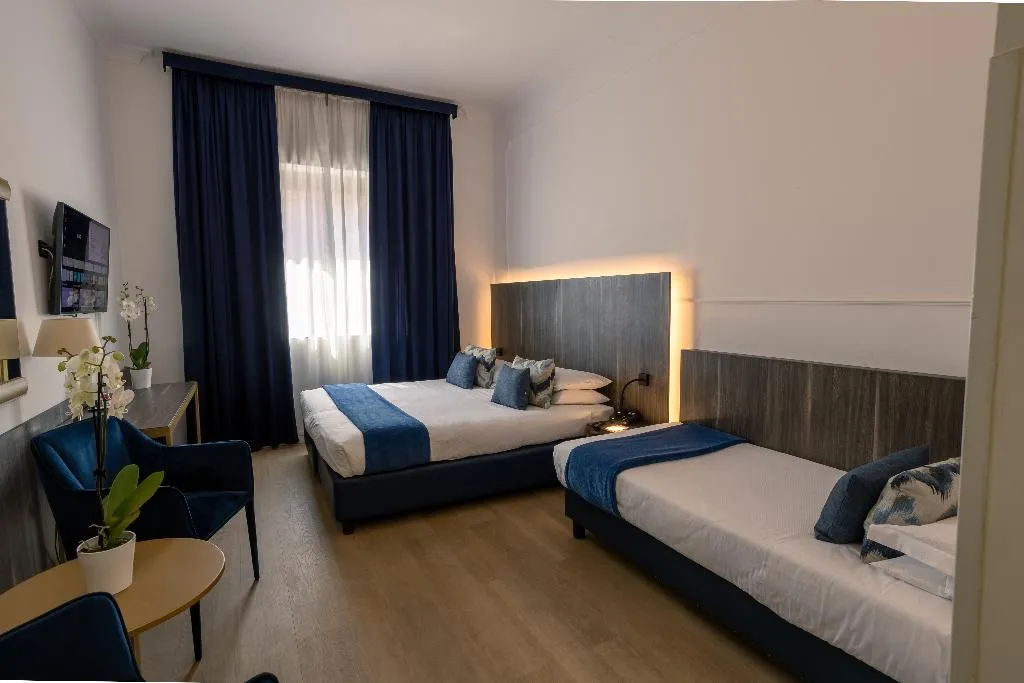 TRIPLE STANDARD Room, Grand Hotel Tiberio, Rome