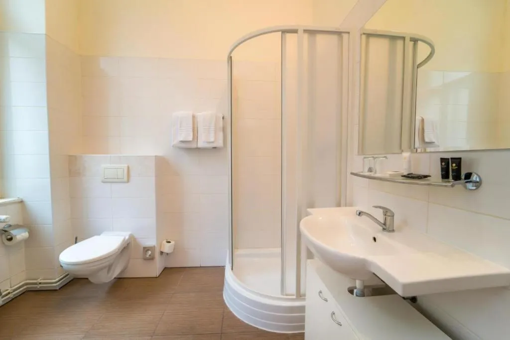 TRIPLE STANDARD Room, Metropolitan Old Town - Czech Leading Hotels, Prague