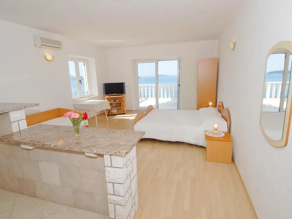 STUDIO CAPACITY 3 Room, Marnic Apartments, Dubrovnik