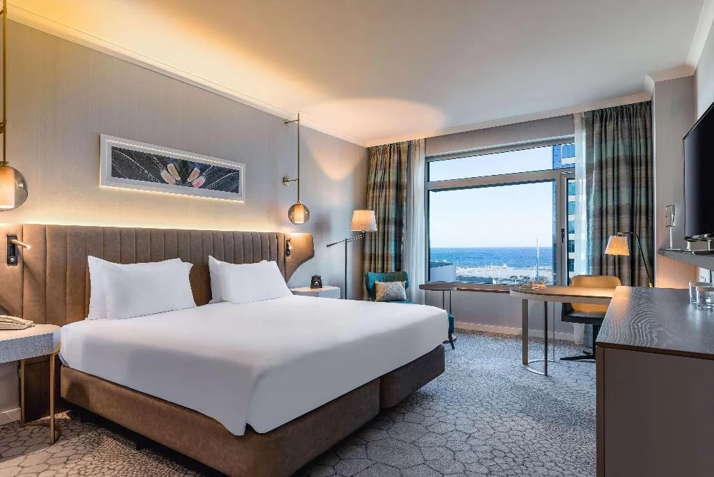 Room, Hilton Diagonal Mar Barcelona, Barcelona