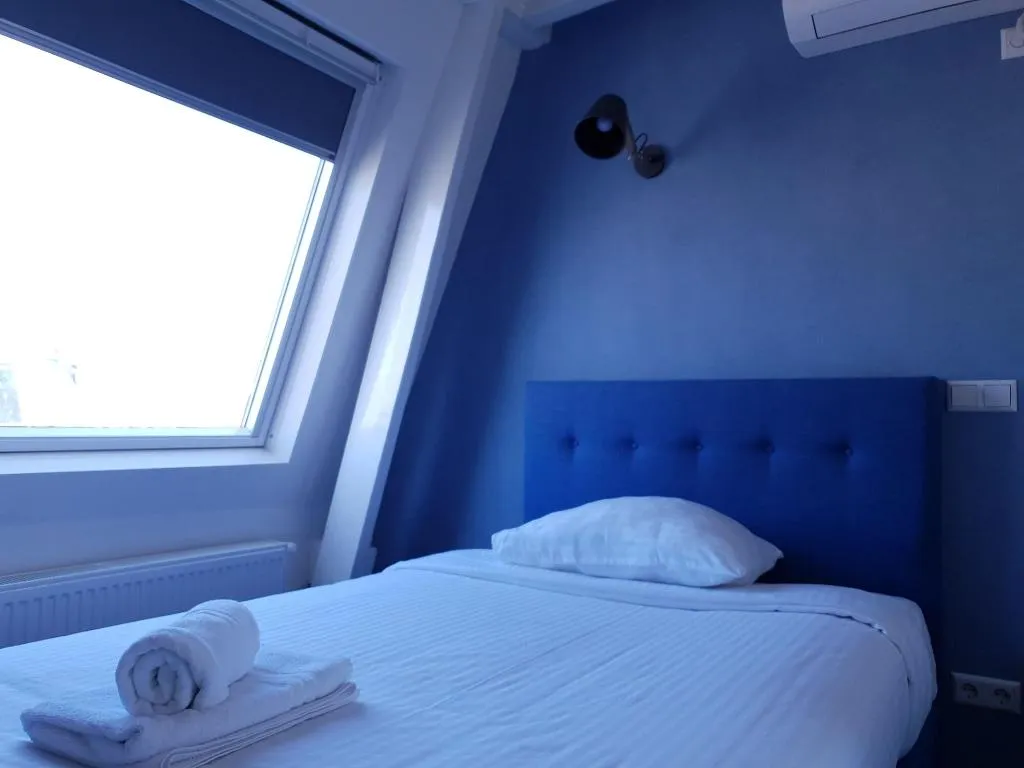 Room, Hotel Heye 130, Amsterdam
