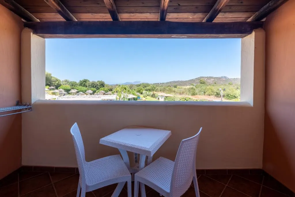 FAMILY ROOM SUPERIOR GARDEN VIEW Room, Hotel Sa Pedra, Olbia