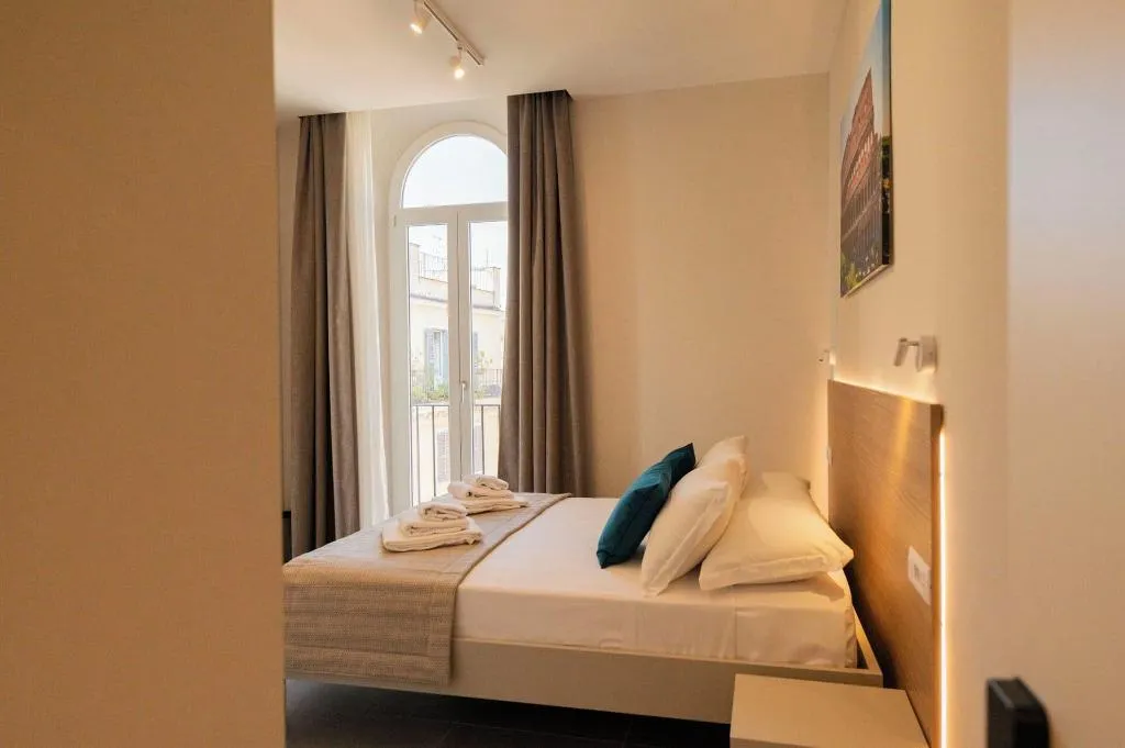 Room, Imperium Suite Trevi, Rome