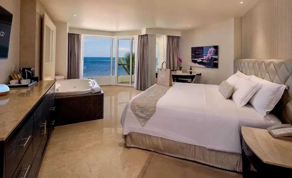 SUITE HONEYMOON Room, Moon Palace Nizuc  All Inclusive, Cancun Area