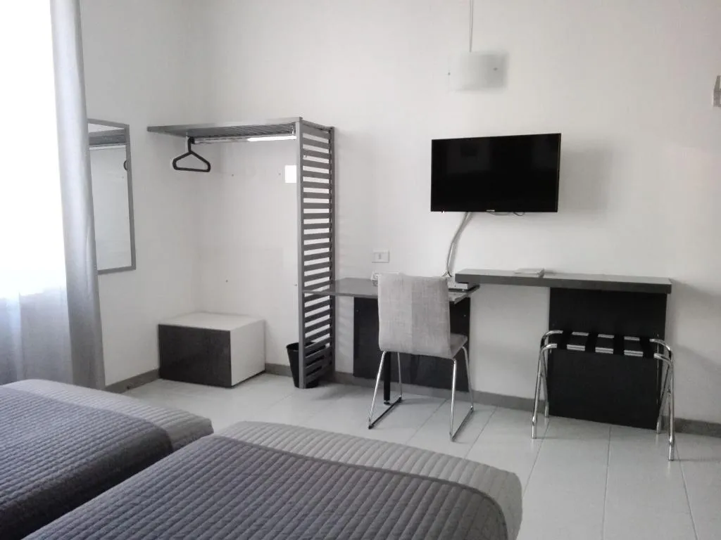 Room, Bert Hotel, Milan