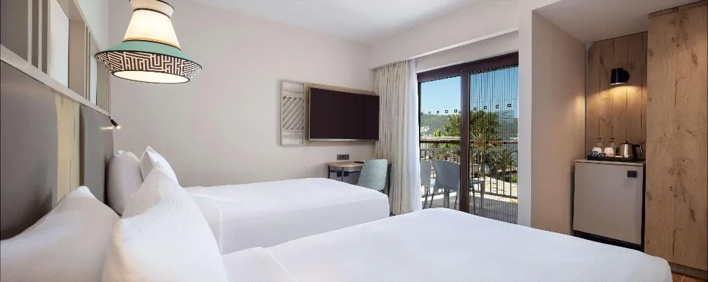 Room, DoubleTree By Hilton Bodrum Isıl Club Resort, Bodrum