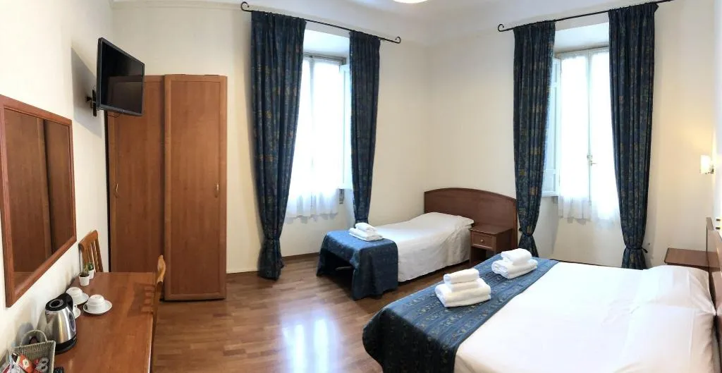 Room, Soggiorno Madrid, Florence