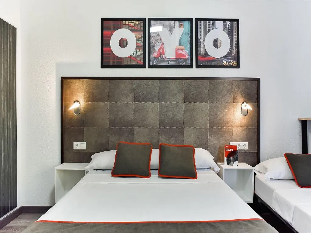 Room, Hello Feria, Madrid
