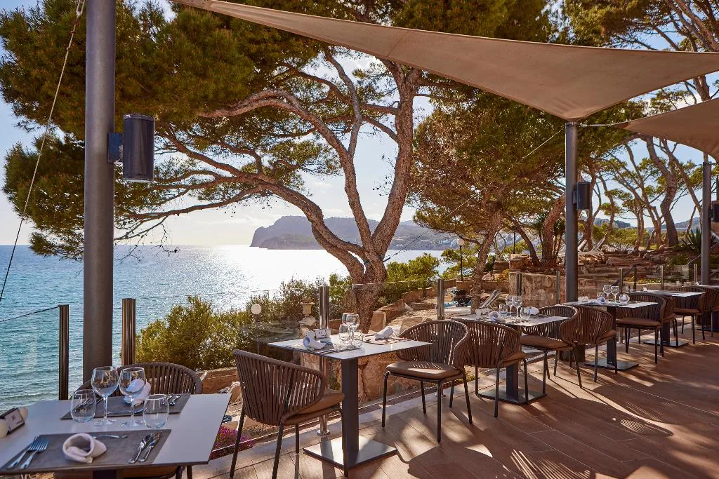 Terrace, Universal Hotel Lido Park & Spa, Majorca