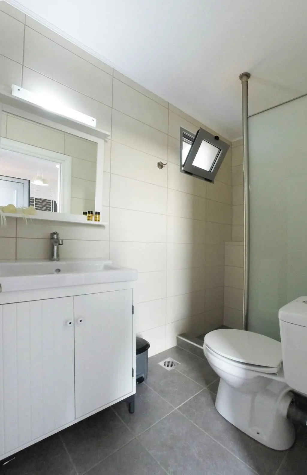 Room, Axos Apartments, Crete