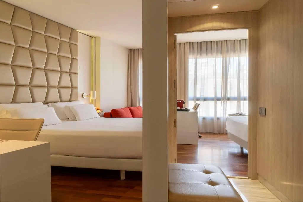 FAMILY ROOM CONNECTING ROOM Room, NH Collection Barcelona Podium, Barcelona