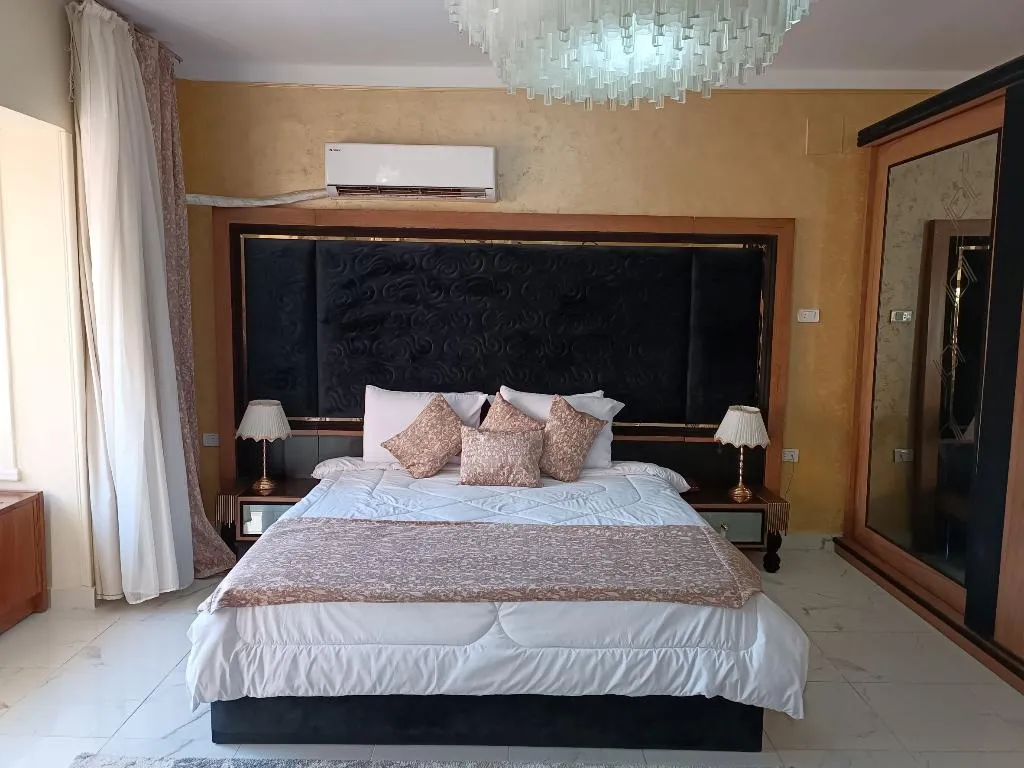 JUNIOR SUITE STANDARD Room, Indiana Hotel Cairo, Cairo