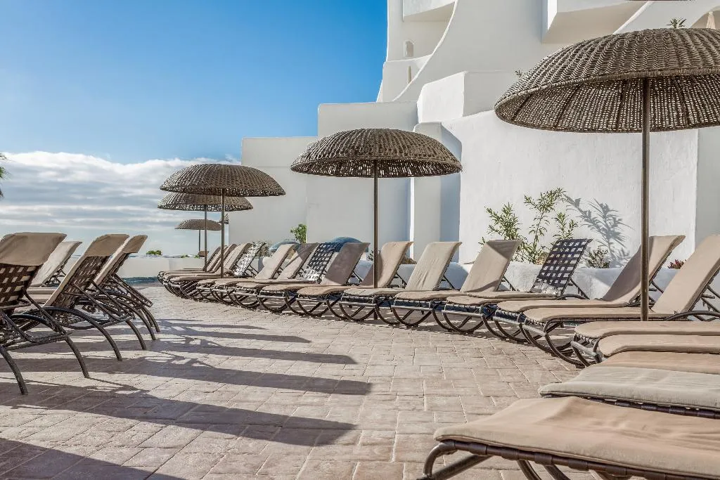 Terrace, Santa Barbara Golf & Ocean Golf Club, Tenerife