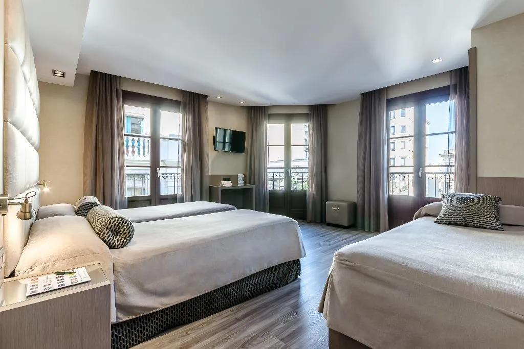 TRIPLE CAPACITY 2 Room, Santa Marta, Barcelona