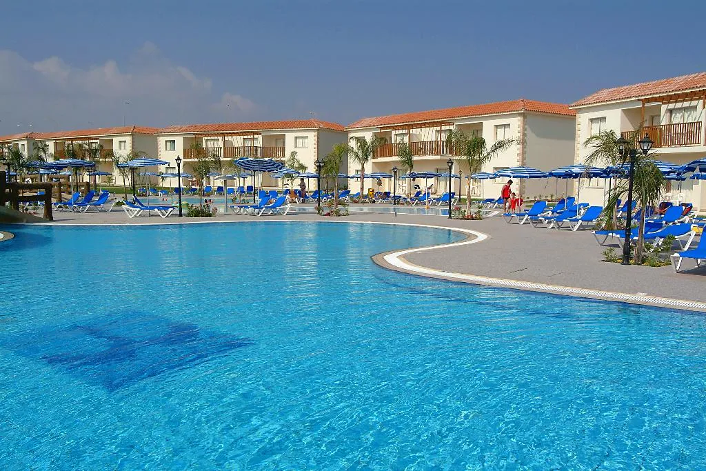 Pool, Tsokkos Paradise Village, Cyprus