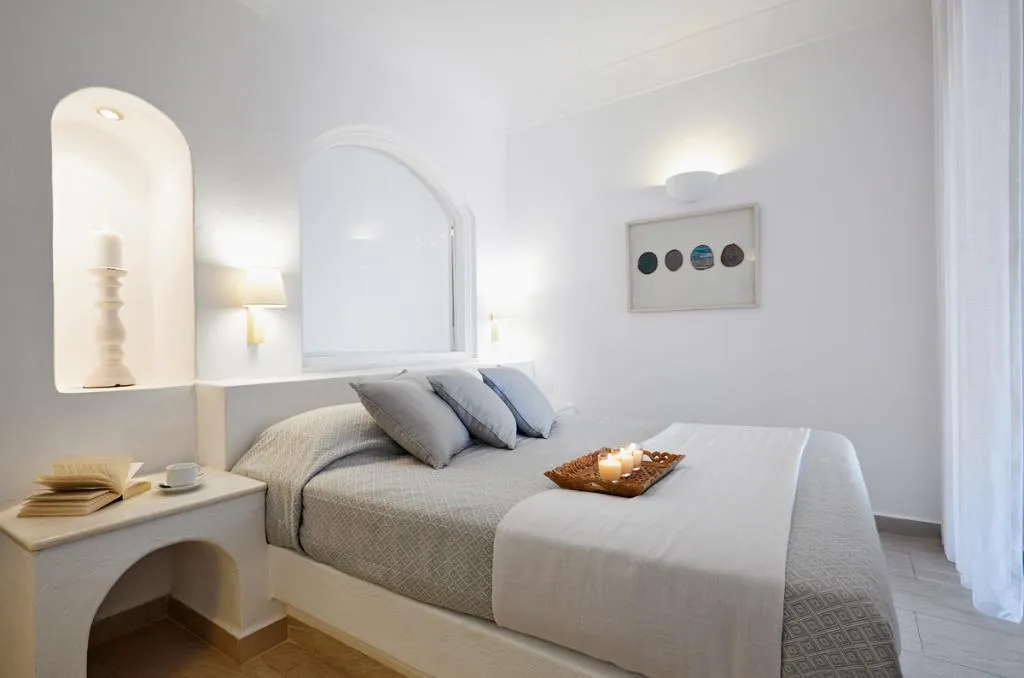 SUITE WITH PRIVATE POOL Room, Andromeda Villas, Santorini