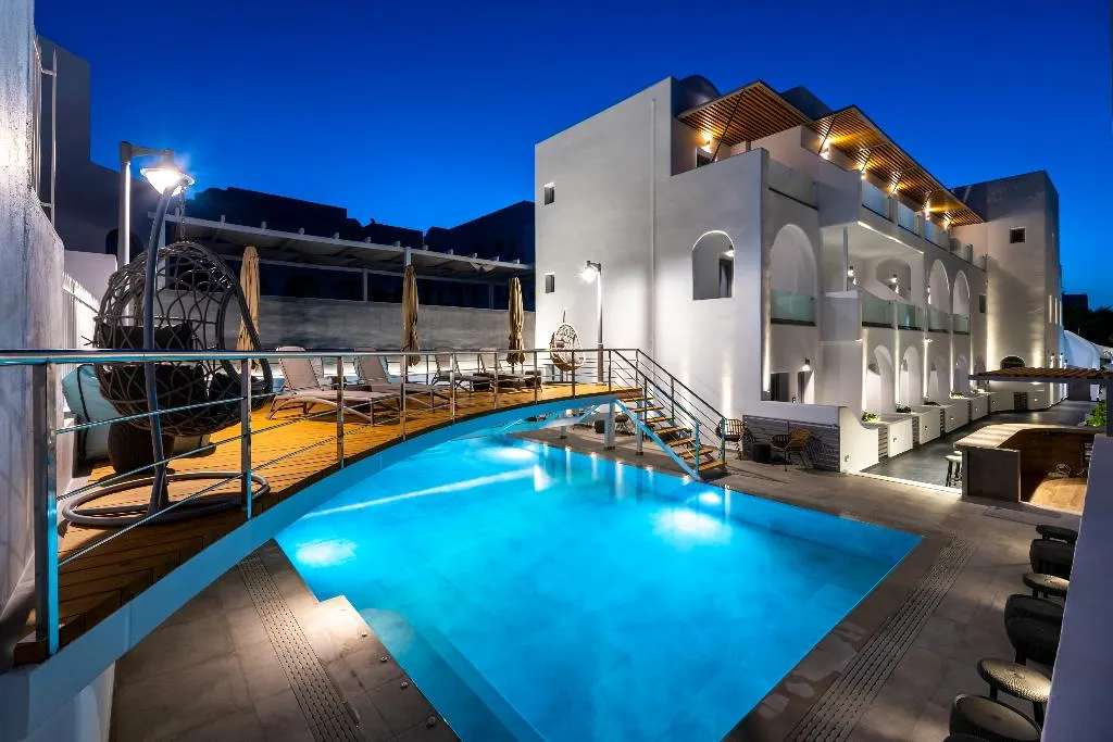 Pool, Deluxe Suites Santorini, Santorini