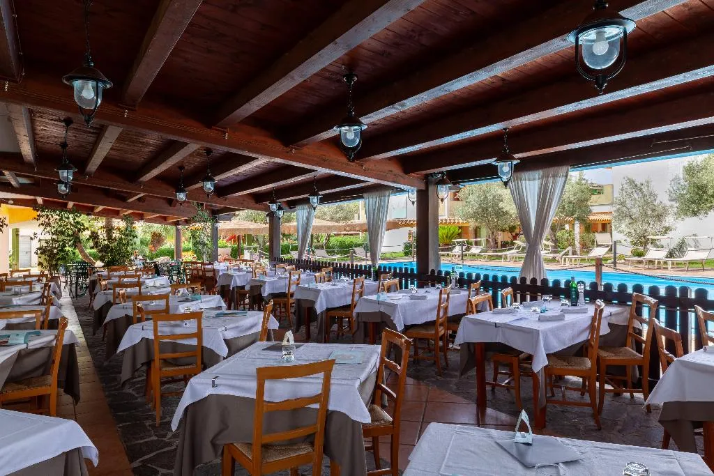 Restaurant, iH Hotels Villasimius Le Zagare Resort, Cagliari