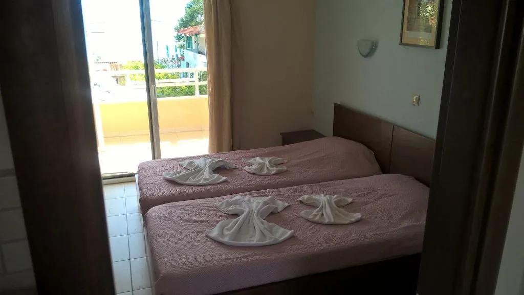 Room, Kyparissis Rooms, Halkidiki