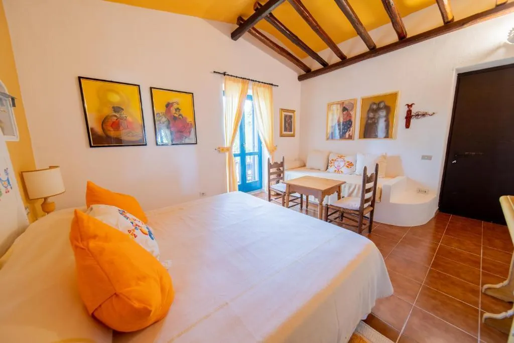DOUBLE CLASSIC Room, Su Gologone, Olbia