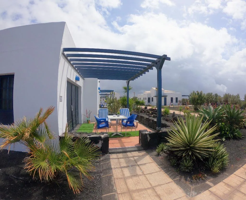 VILLA TWO BEDROOMS Room, Vik  Coral Beach, Lanzarote