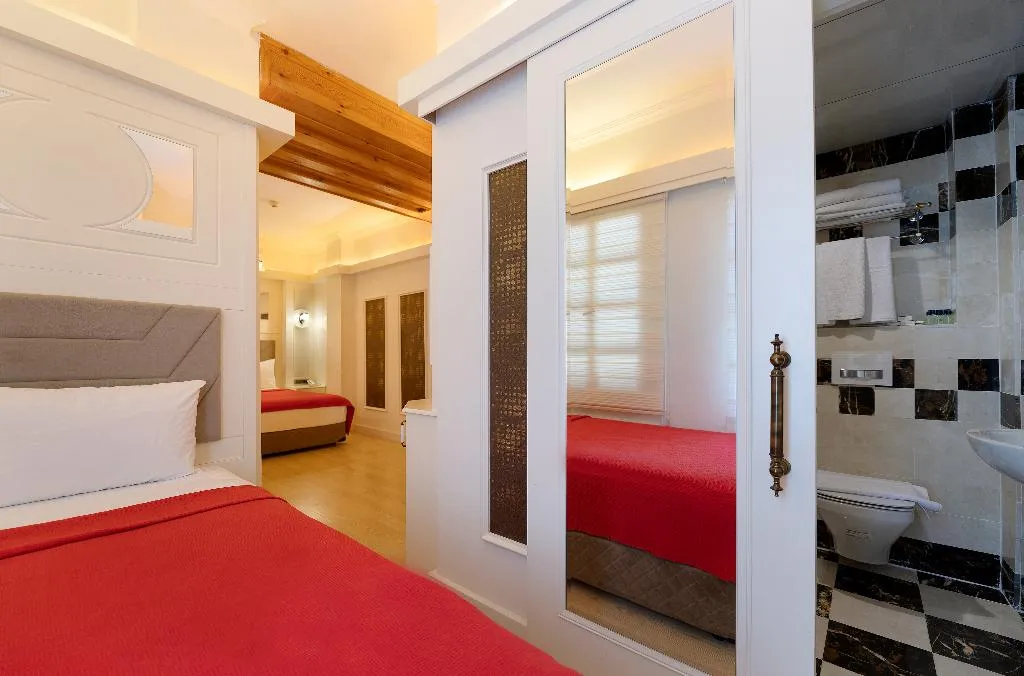 FAMILY ROOM STANDARD Room, Castle Old Town Hotel, Antalya