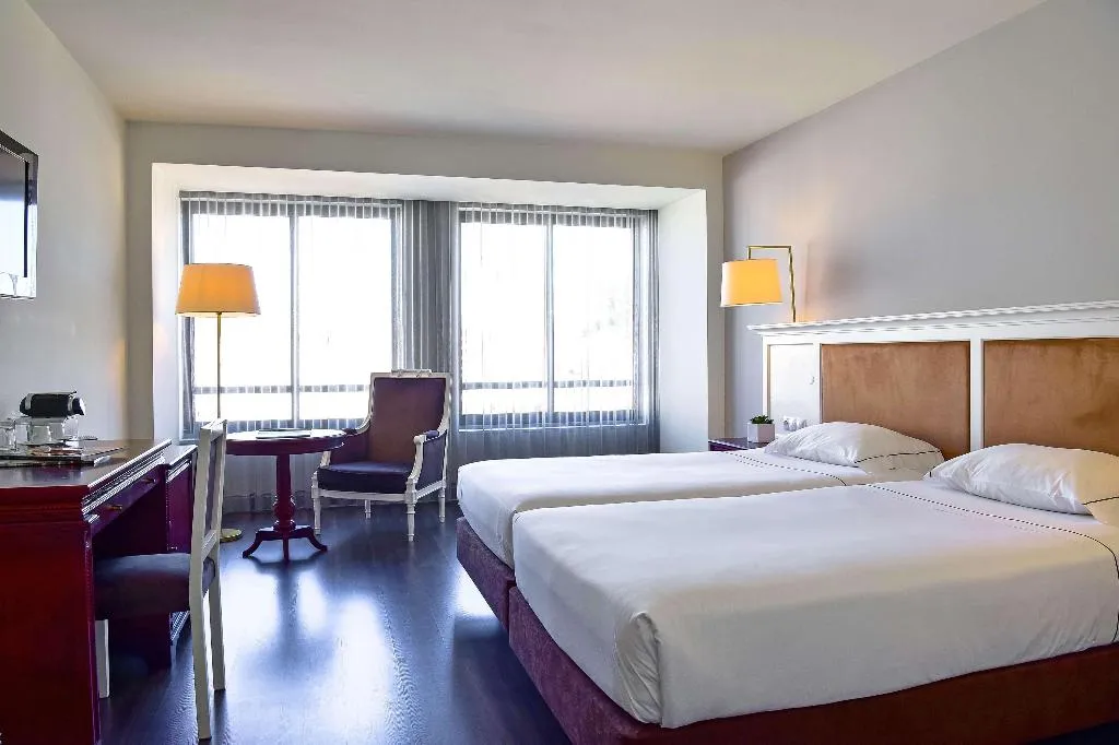 Room, Tivoli Coimbra Hotel, Porto
