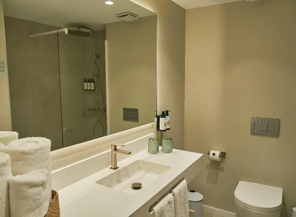 QUADRUPLE STANDARD Room, Almudaina, Majorca