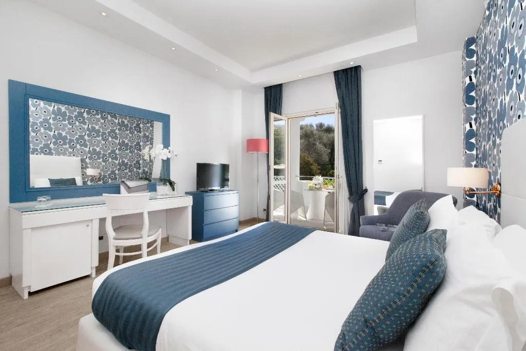 Double or Twin STANDARD Room, Atlantic Palace, Naples