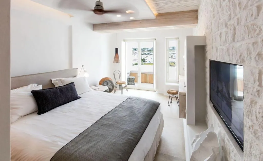 DOUBLE DELUXE WITH JACUZZI Room, Hotel Kove & Spa Mykonos - Collection MGallery, Mykonos
