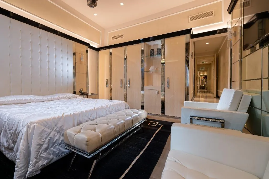 SUITE STANDARD Room, Palazzetto Madonna, Venice