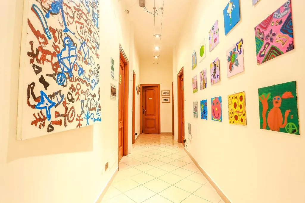 Lobby, The Beehive, Naples