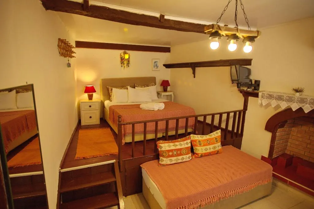 Room, Garden Palace Hotel, Izmir