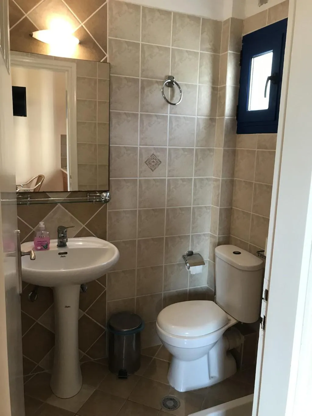Room, Ifestia, Santorini