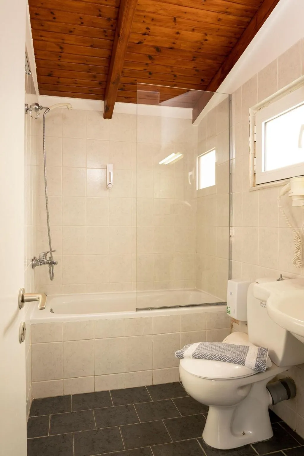 Room, Talos Hotel Apartments, Crete