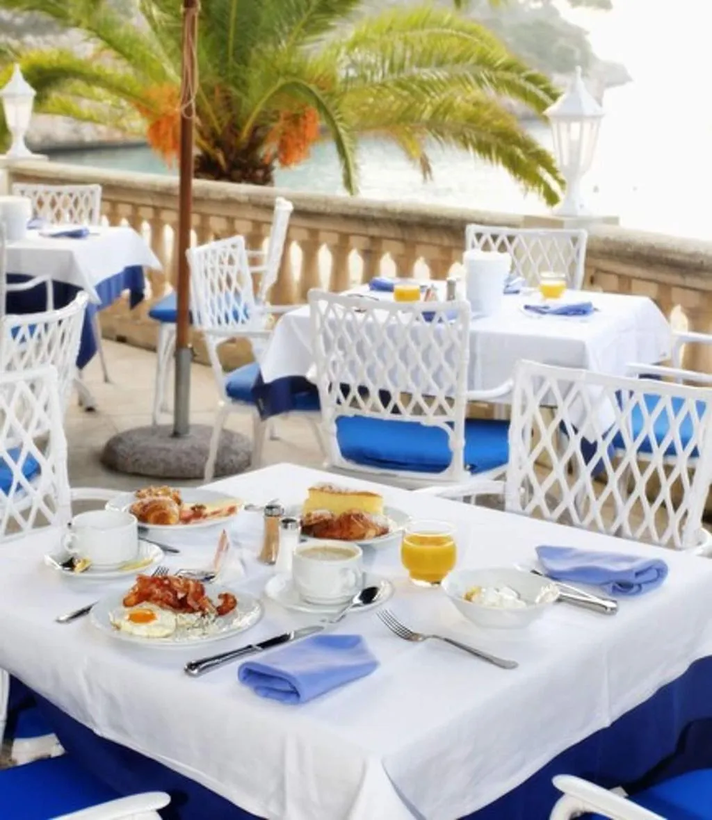 Restaurant, Hotel Cala Santanyi, Majorca