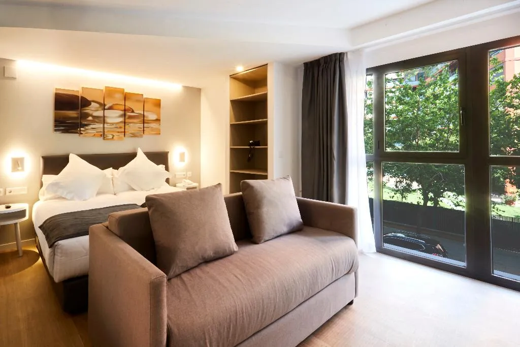 DOUBLE SUPERIOR Room, Valencia Alameda 41, Valencia